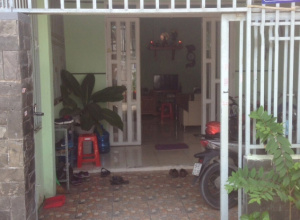 Bán nhà hẻm huyện Hóc Môn